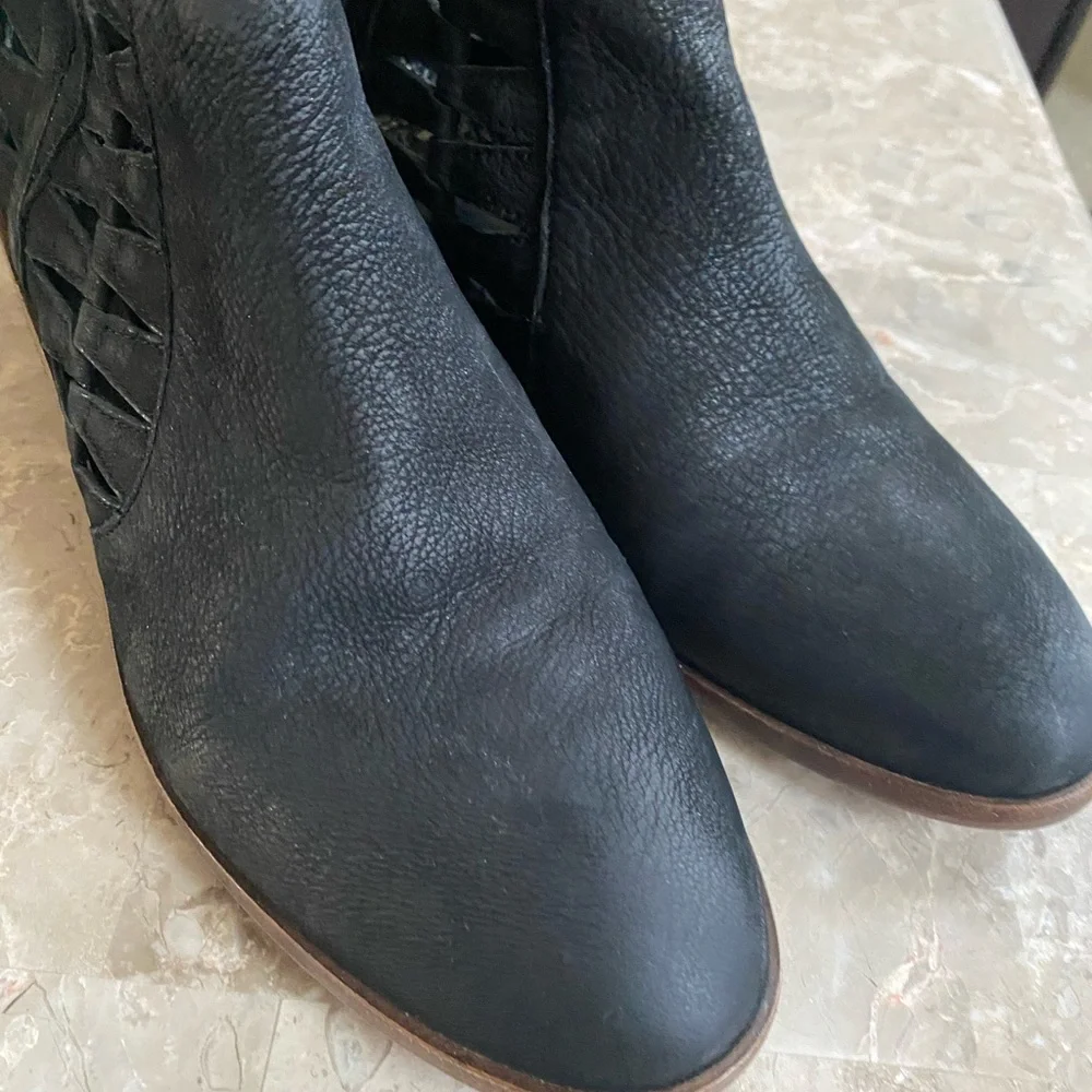 Women's Black Ankle Boots - Picture 10 of 10
